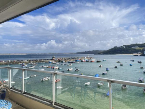 Crows Nest - panoramic views of St Ives harbour